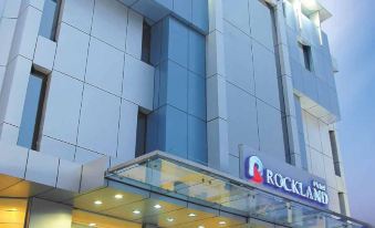 Rockland Hotel, C.R Park