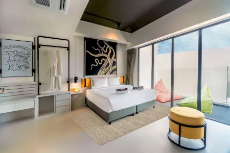 蘇梅島社交飯店