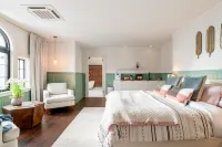 Luxurious Suites in Historic Building - Charming Coastal Haven Hotels in Bucksport