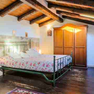 Best Located in Alghero Old Town Steps to Sea. Attic Emerald Rooms