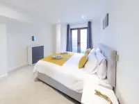 亞歷山德拉宮豪華服務公寓在聖阿爾班斯 聖奧爾本斯市酒店