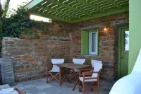 Studio at Villa Ioanna with Gorgeous Sea View Hotels in Panormos