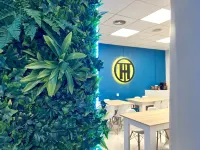 Hostel Thirty One Hotels near Gate of Europe