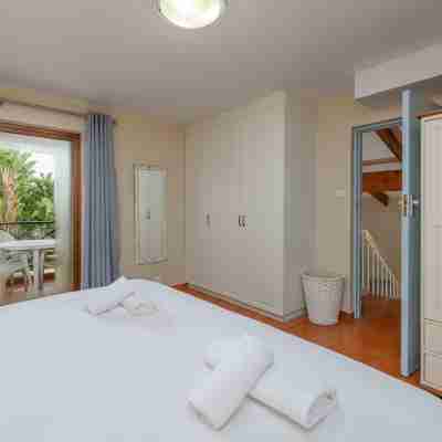 San Lameer Villa 1935 Rooms
