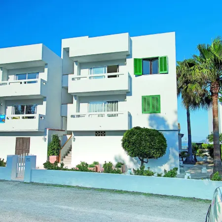 Cabot Sivella Apartments