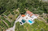 Villa Niko