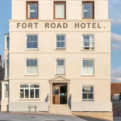 Fort Road Hotel Hotels near Tudor House