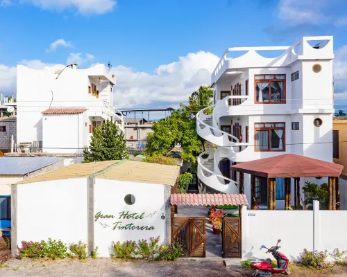Gran Hostal Tintorera Hotels in Isabela