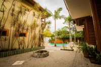 Bollté Praia Boutique Pousada - Campeche - SC
