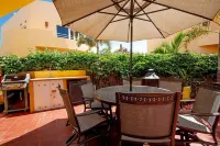 New rental! Peaceful and cozy condo, just 2 minutes from the beach.