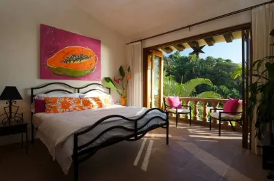 1 NIGHT FREE-GOLD AWARD WINNER - STAFFED LUXURY VILLA, OCEAN VIEW, POOL,& BAR