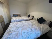 Large Beautiful 3 Bed house in City of Birmingham Hotels near Prologis Park Birmingham Interchange