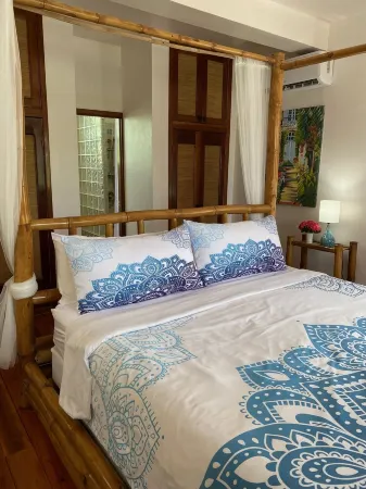 Villa Stella Di Mare - Luxurious Beachfront Villa Newly Renovated GOLD STANDARD