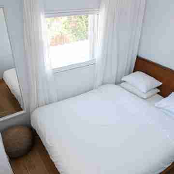 Grand Seaview Retreat - walk to the beach Rooms