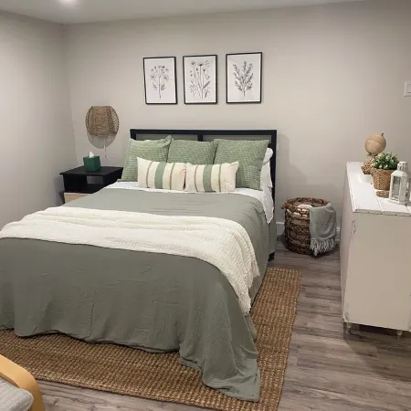Gertie's Nook: Charming Private Studio Space close to everything!