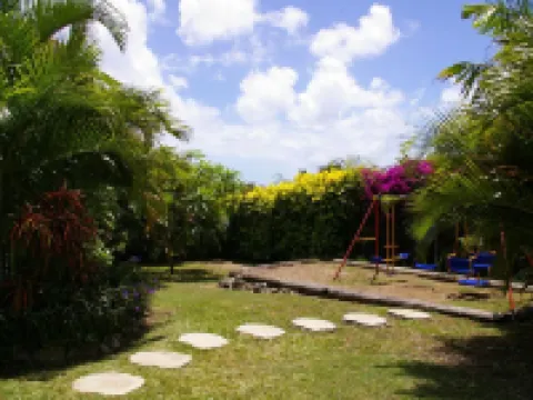 SUMMER SALE Stunning 3 Bed Child Friendly Villa, Private Pool. St James, Hotels in Prospect