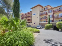 奧德萊斯卡尼松尊貴公寓 濱海卡瓦萊爾酒店