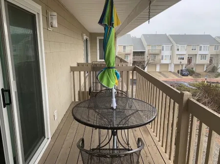 Brigantine Beach Gem!! Newly Renovated, Top of the Line