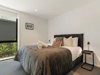 Shamrock Close - close to central Arrowtown Hotels in Arrowtown