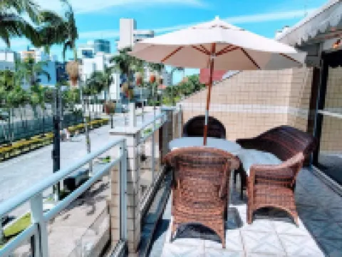 COVERAGE IN CAIOBÁ 2 BLOCKS FROM THE SEA 馬蒂紐斯酒店