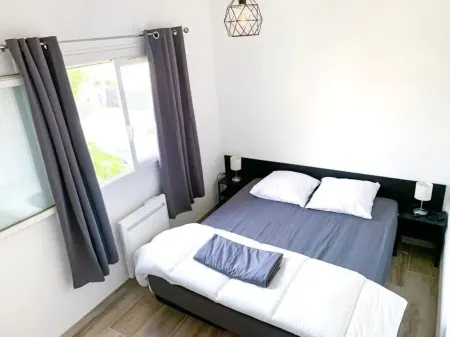 Superb, fully renovated villa 2 minutes from the beach Отели в г. Проприано