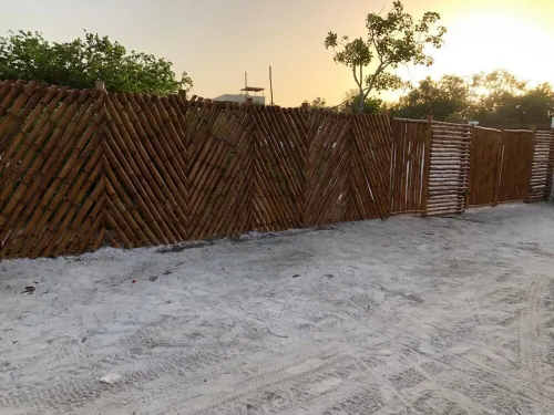 Cheerful 1 bedroom house w/ pool and much more!