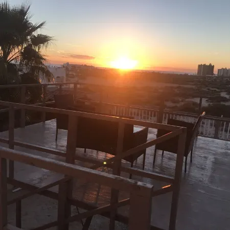 loft rojo vistas al mar