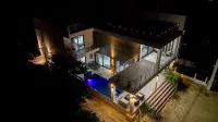 Caribbean Vacation home -EverBlue Villa is our beautiful dream beach home