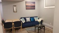 Pleasant 1 Bedroom Private Suite in the Meadows