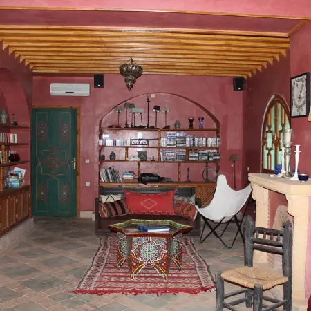Villa in a Haven of Greenery with Heated Pool 20Min from Marrakech