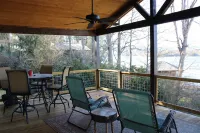 North Point Lakefront Retreat - Private Dock w/ boatslip
