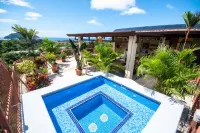 Herradura Beach Jaco Beach Penthouse with private Rooftop Terrace, amazing Views
