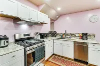 Lake Chabot Getaway ~ 3 Mi to Water! - 2-Star