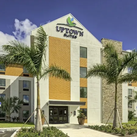 Uptown Suites Extended Stay Nashville TN - Smyrna