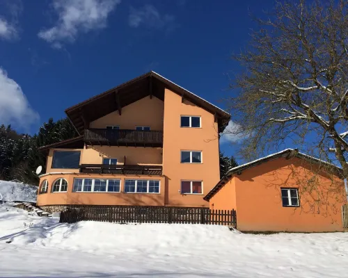 Harmonie Stüberl Hotels in Thomasroith