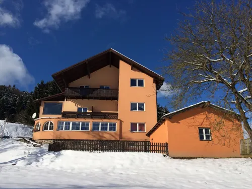 Harmonie Stüberl Hotels in Thomasroith