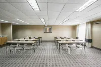 컴포트 스위트 노스웨스트 레이크라인