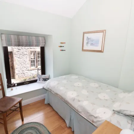 Mill Bridge Cottage Hotels in Castleton