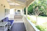 Bangalow Guesthouse Hotels in Bangalow