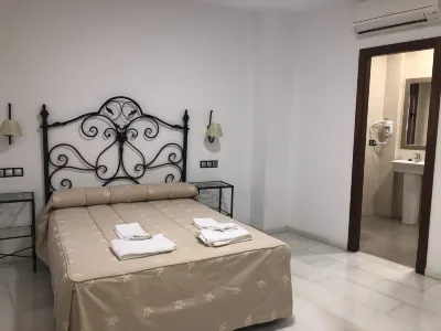 Hostal Almanzor