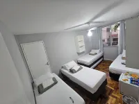 Quarto Privativo em Condominio Hotels in Duque de Caxias