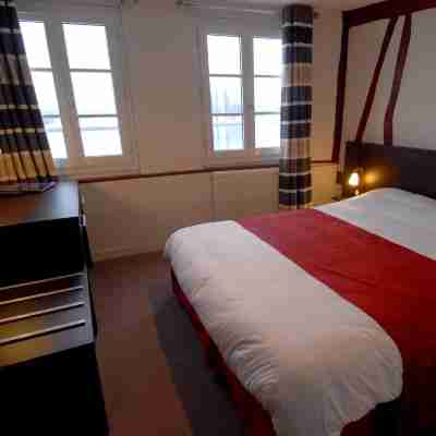 Logis Hôtel le Bellevue Rooms