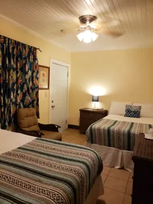 Midtown Guest House