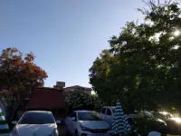 Hosteria Las Grullas - parking