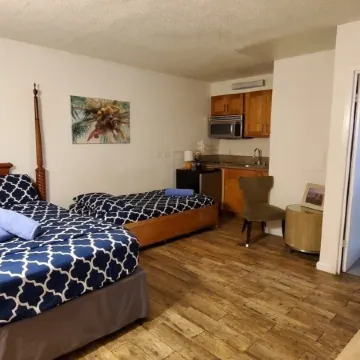 The Beach Waikiki Boutique Hostel