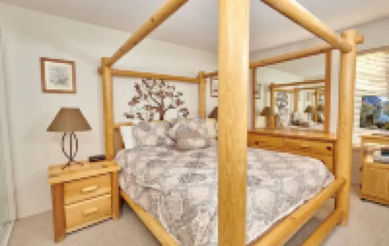 St Anton Wooded View 1-Bedroom Condos with Complimentary Hot Drinks