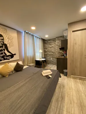Bahia 79 Apartasuites Cerca Al Centro - Apartments