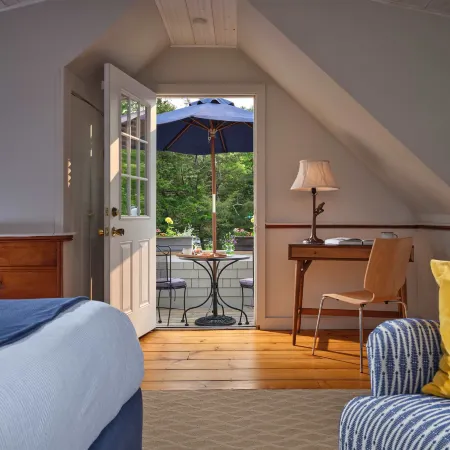 Abbey's Lantern Hill Inn
