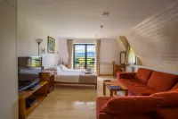 ポーラー スター ホテル のホテル