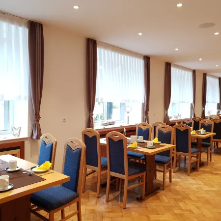Garni Hotel Adler Post